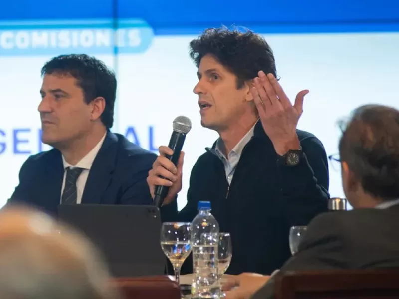 La UCR bonaerense llegó a un acuerdo clave para el armado de la estrategia electoral 2025