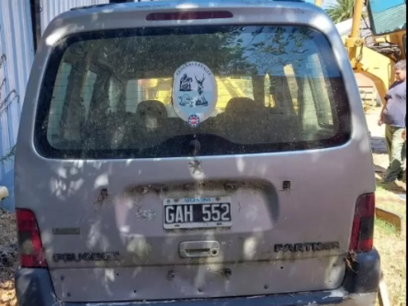 Gran subasta pública de vehículos municipales en General Lavalle