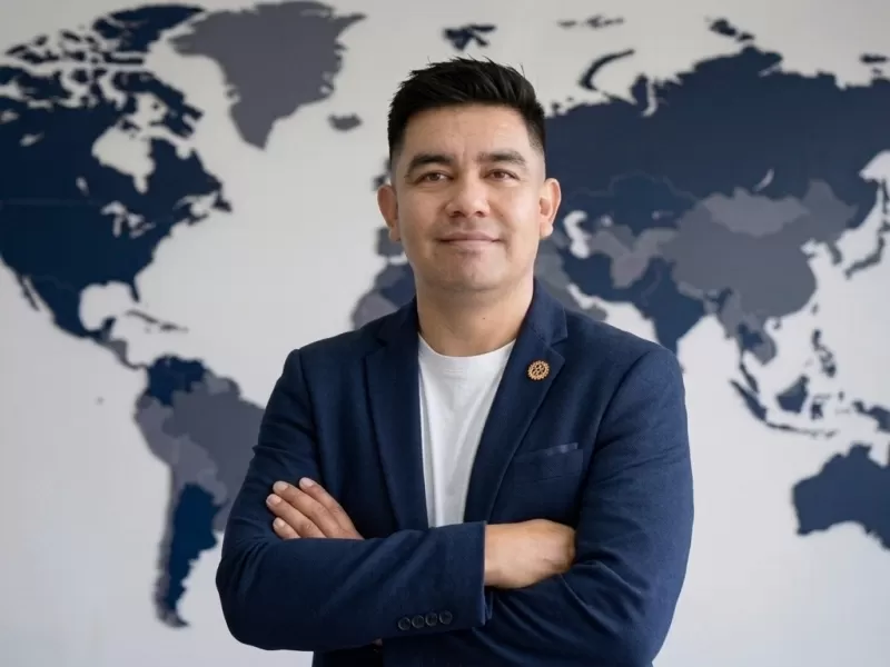 De General Lavalle al mundo: la impronta de Adri&aacute;n Pascua en la transformaci&oacute;n rotaria global