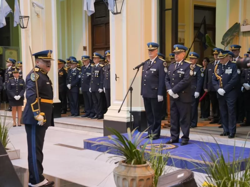 Desde la Policía Federal Argentina conmemoramos el 25 de Mayo con un acto en el histórico