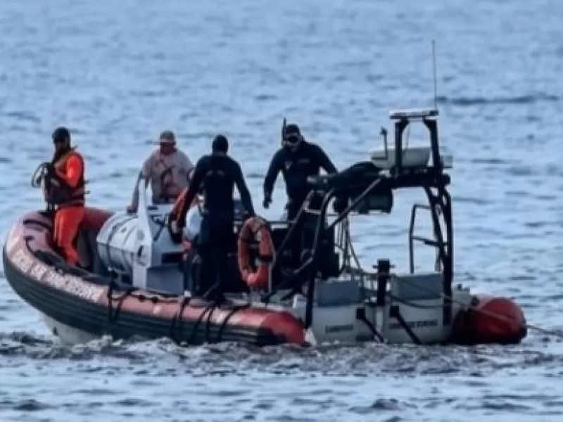Santa Teresita: contin&uacute;a la b&uacute;squeda de los kayakistas desparecidos