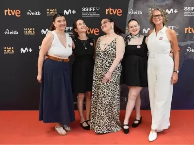 Dolores y General Guido llegaron a San Sebasti&aacute;n: &ldquo;La ilusi&oacute;n de un verano sin fin&rdquo; gan&oacute; dos premios