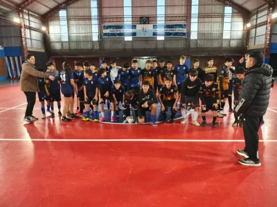 Encuentro de futsal entre j&oacute;venes deportistas de Lavalle y San Clemente