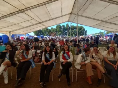 EXITOSA Y MULTITUDINARIA FIESTA d DE LA MUJER RURAL